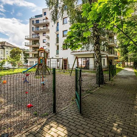Apartament Mariner By Noclegi Renters Kolobrzeg Bagian luar foto