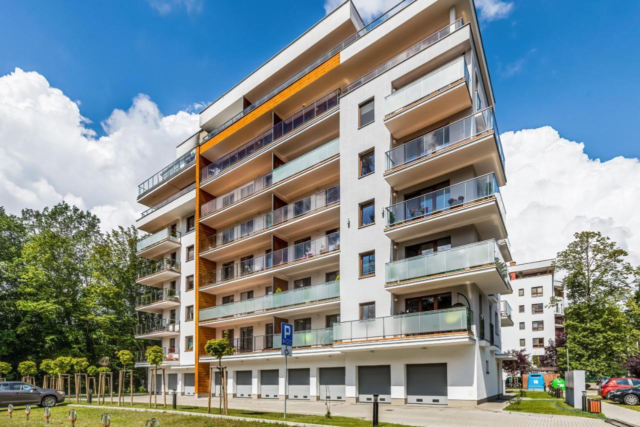 Apartament Mariner By Noclegi Renters Kolobrzeg Bagian luar foto