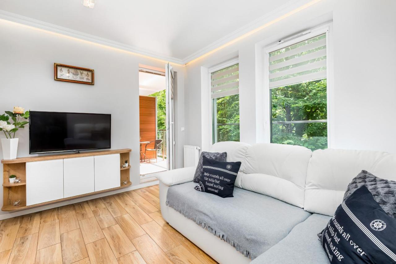 Apartament Mariner By Noclegi Renters Kolobrzeg Bagian luar foto